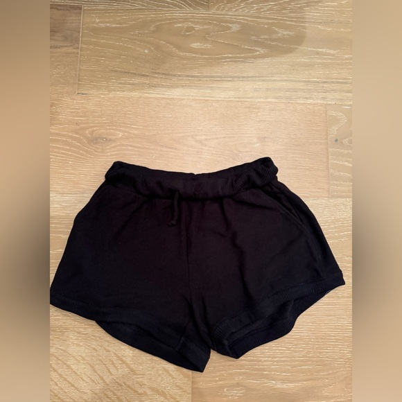 Chaser Medium Black Shorts. 🖤⚡️ - Picture 2 of 4